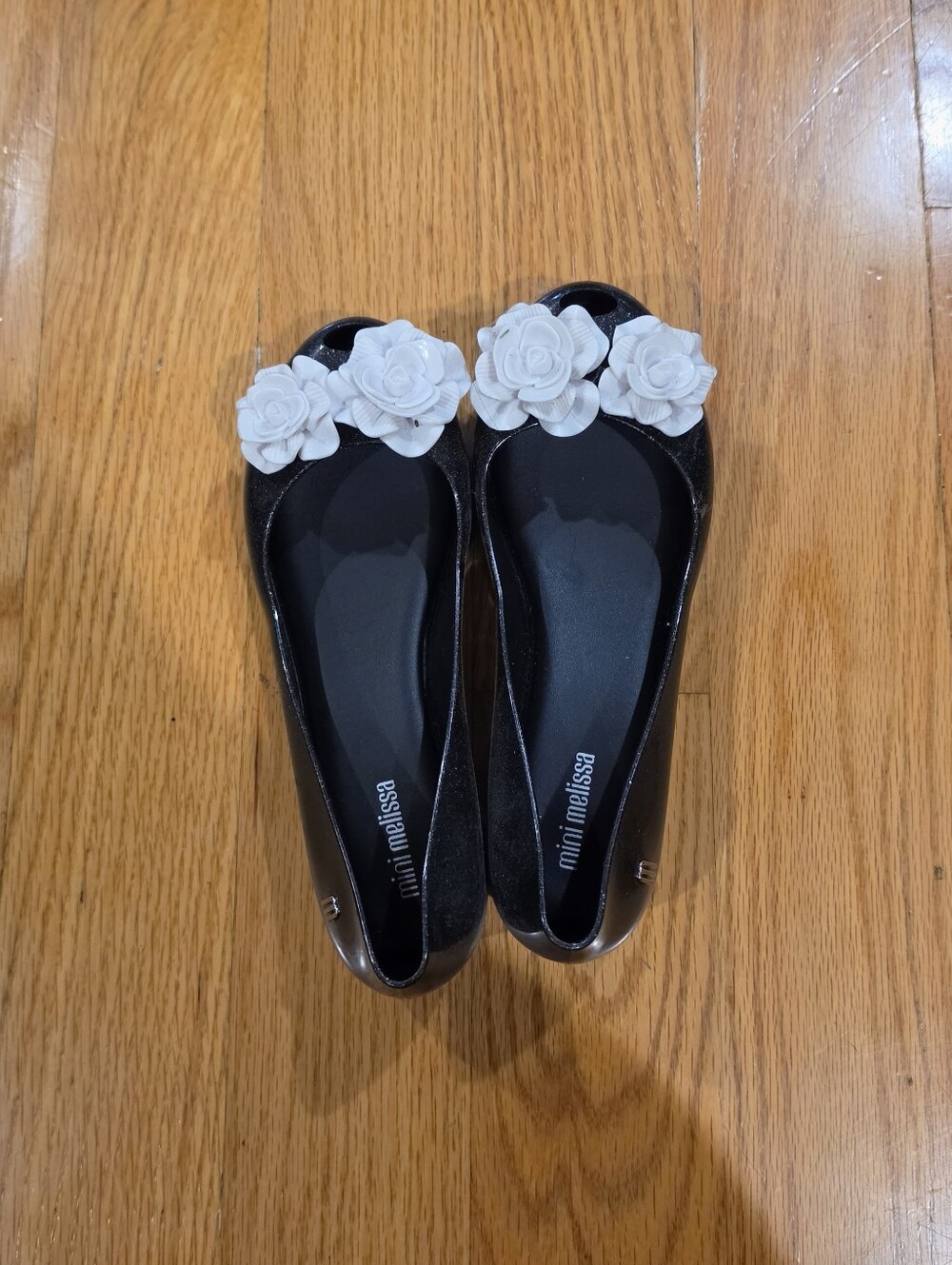 Mini Melissa Ultragirl Garden Black Ballet Flats with White Floral Appliques - Picture 2 of 3